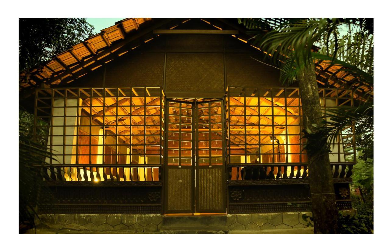 Ayuryogashram Heritage Thrissur Buitenkant foto